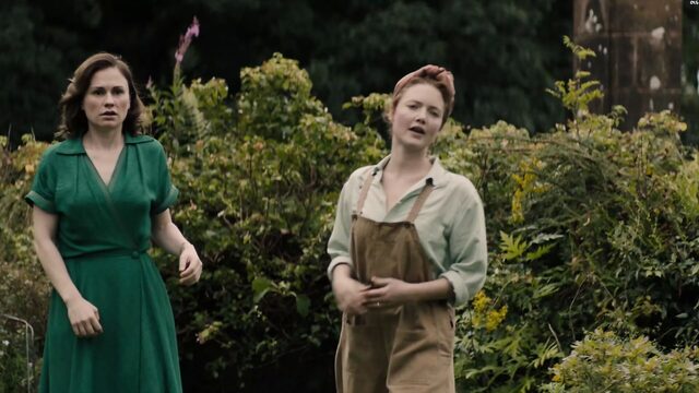 Anna Paquin and Holliday Grainger - Tell it to the Bees