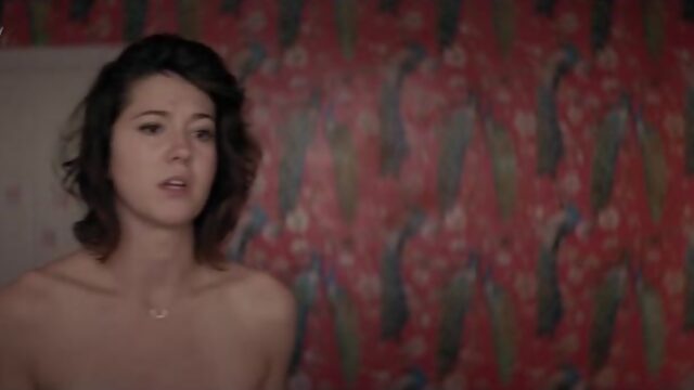 Мэри Элизабет Уинстэд (Mary Elizabeth Winstead) голая в фильме "Все о Нине" (All About Nina, 2018, Эва Вивес) HD 1080p